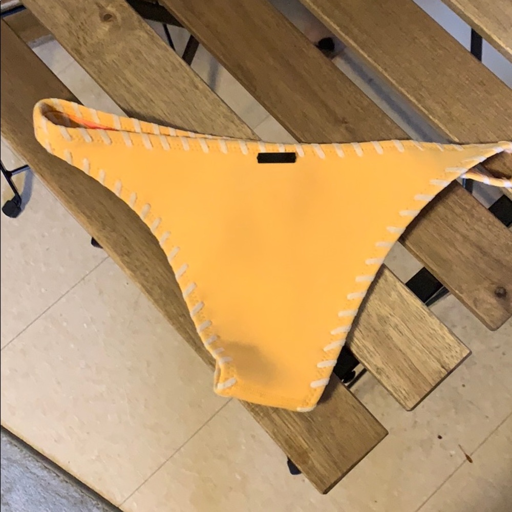 triangl bikini bottoms